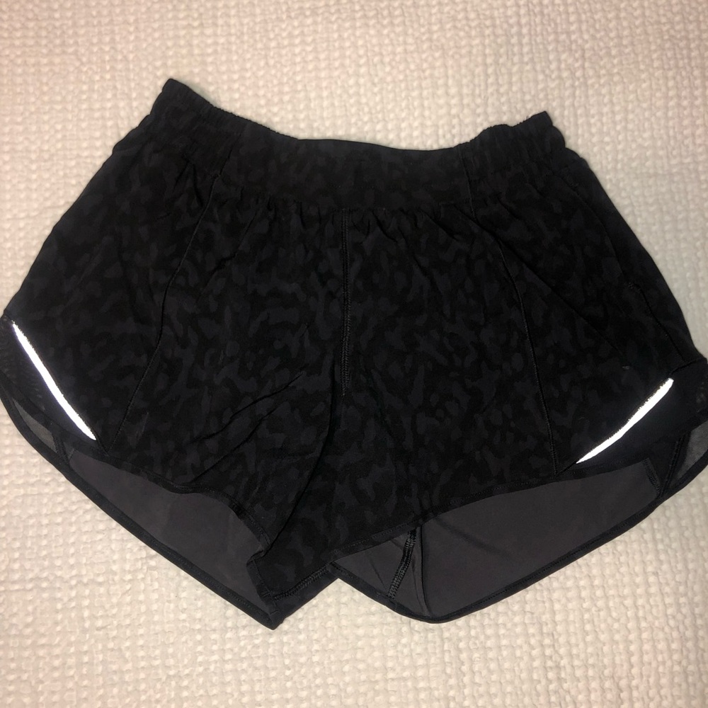 Lululemon Hotty Hot Shorts